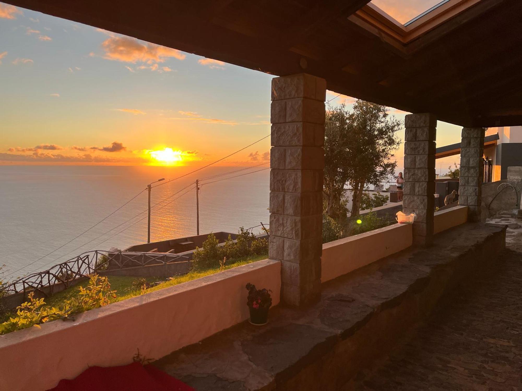הוילה קלייטה Cozy Sea View House Faja Da Ovelha מראה חיצוני תמונה